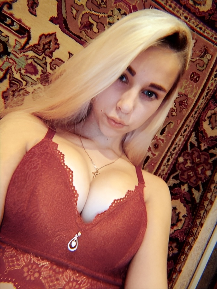 Адель привлекальеная девушка из Подольска цена от 5000 руб