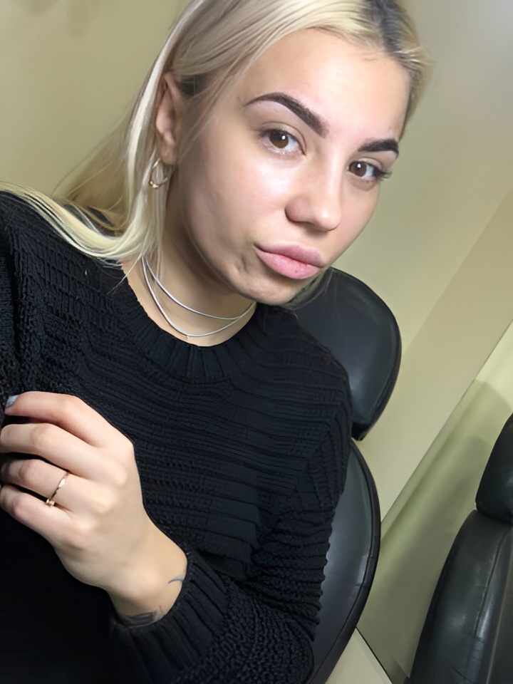 Арина привлекальеная девушка из Подольска цена от 1500 руб