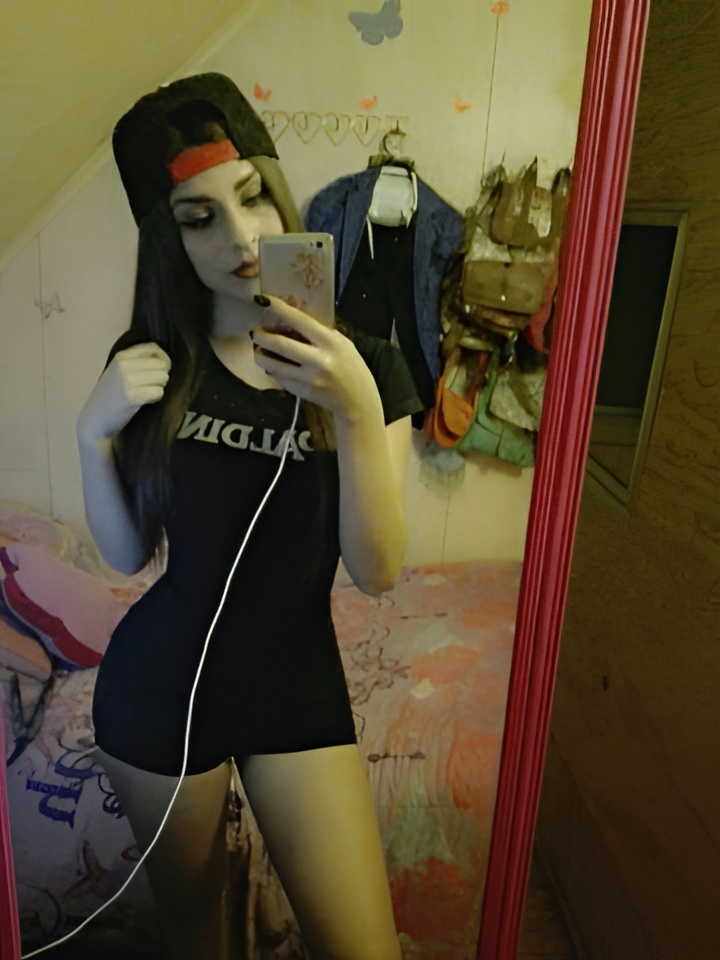 Рената привлекальеная девушка из Подольска цена от 3000 руб