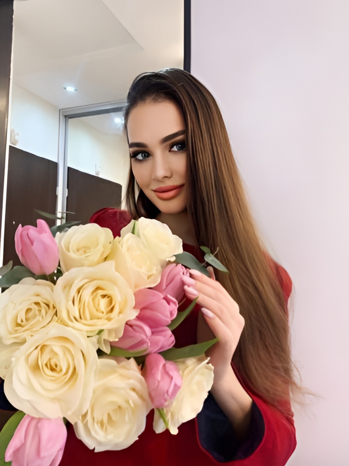 Слава привлекальеная девушка из Подольска цена от 10000 руб