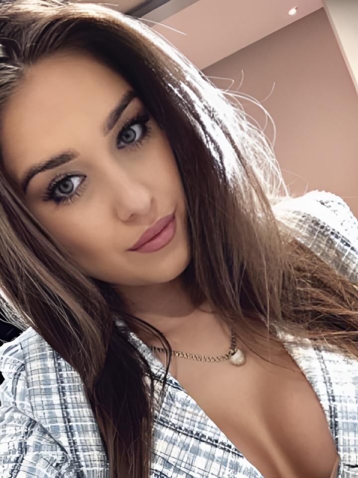 Индивидуалка София, доступна для личного знакомства от 5000 руб