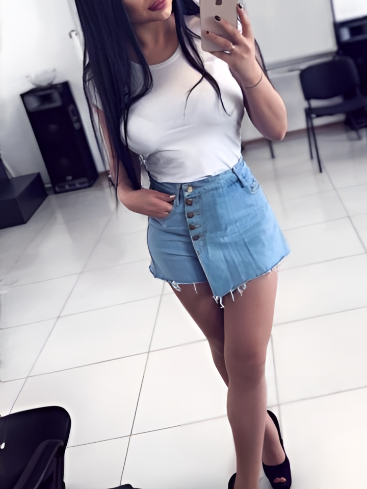 Индивидуалка Забава, доступна для личного знакомства от 2500 руб