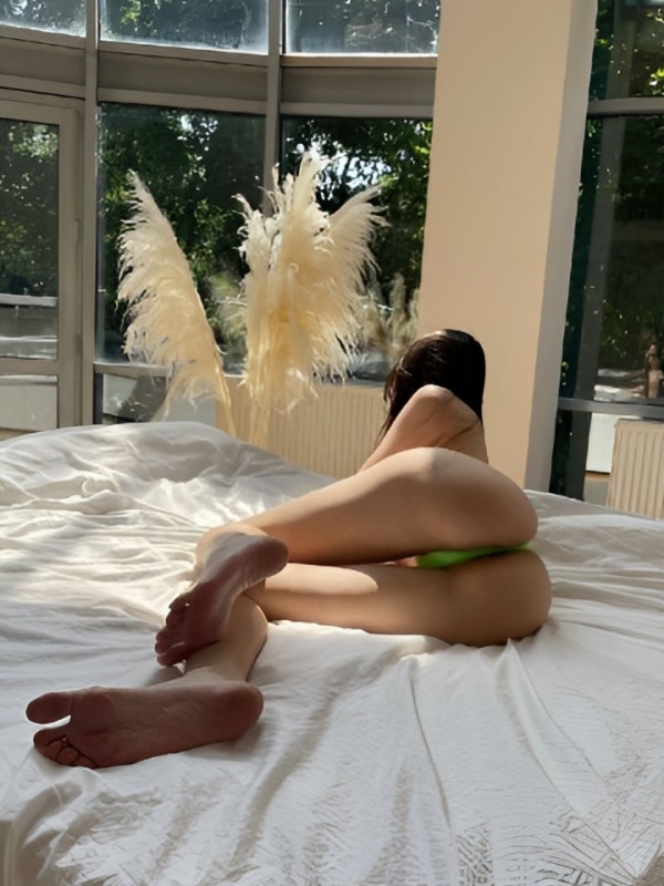 Нелли привлекательная девушка из Подольска цена от 10000 руб