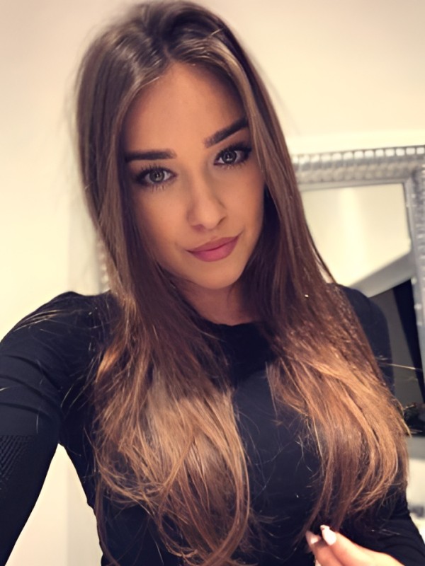 София привлекательная девушка из Подольска цена от 5000 руб