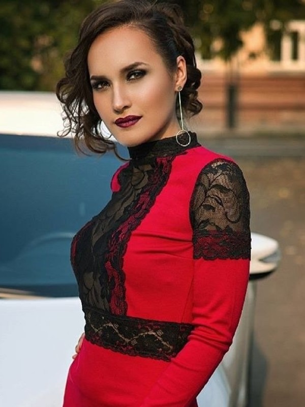 Душечка привлекательная девушка из Подольска цена от 3500 руб