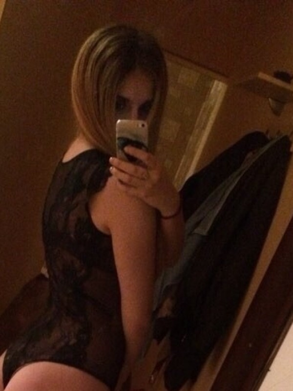 Инга привлекательная девушка из Подольска цена от 3500 руб