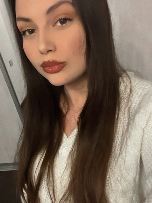 Аленочка привлекательная девушка из Подольска цена от 3000 руб