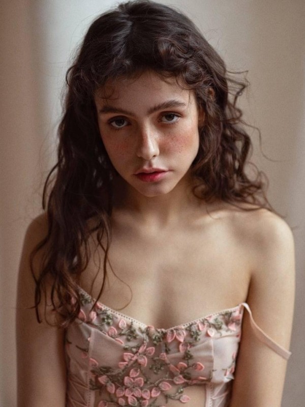 Владлена привлекательная девушка из Подольска цена от 6000 руб